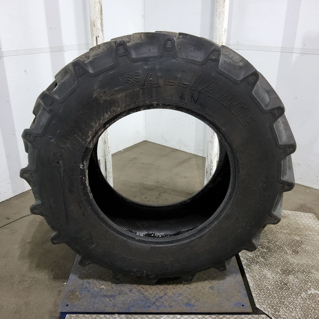 420/85R28 Alliance Farm Pro II R-1W 139A8 70%