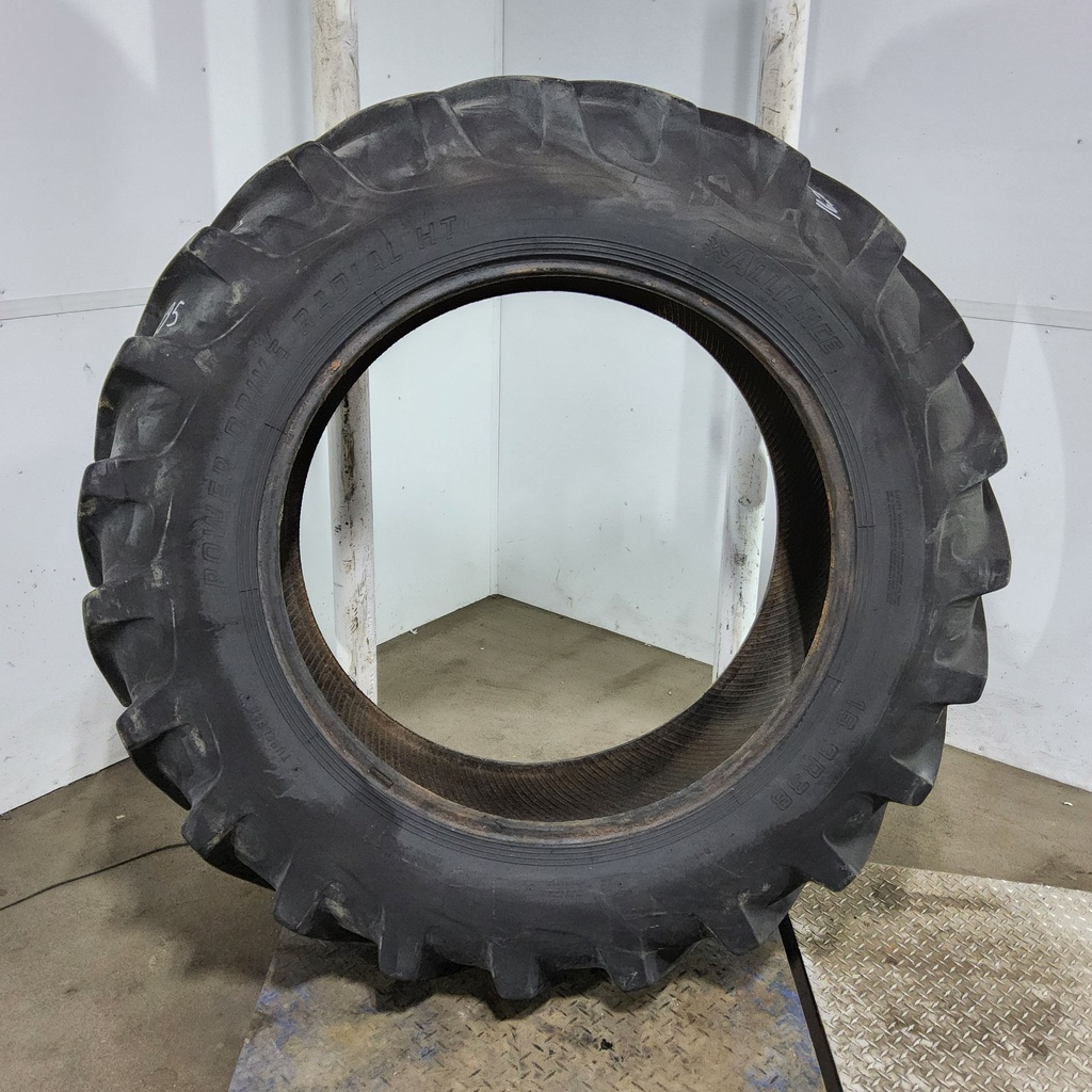 16.9R38 Alliance Power Drive Radial HT R-1 141A8 75%
