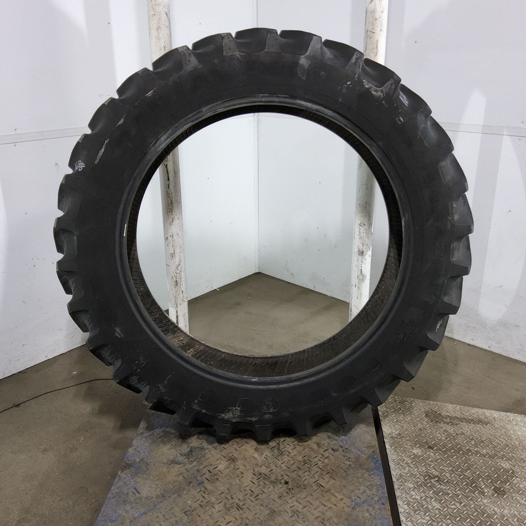 320/90R42 Firestone Radial 9000 R-1W 139B 55%