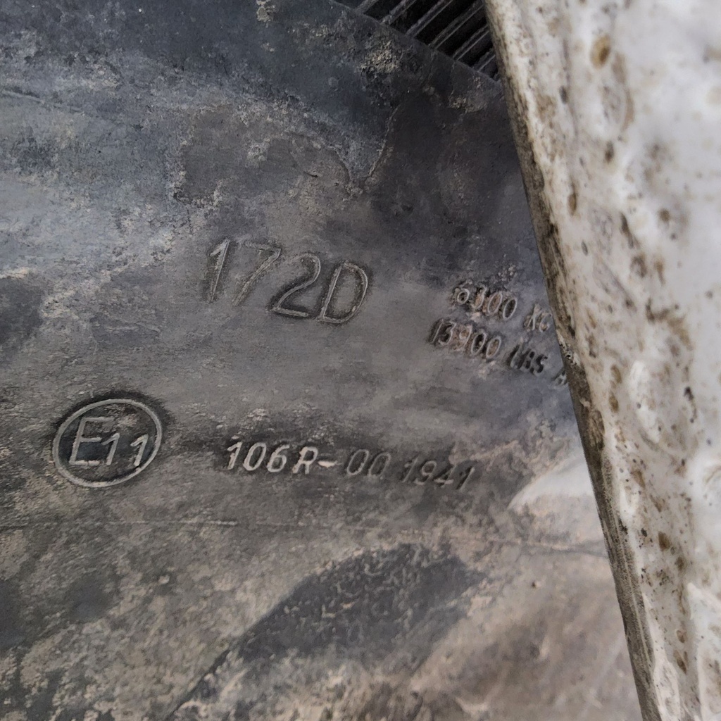 VF320/105R46 Alliance Agriflex+ 354 R-1W 172D 75%