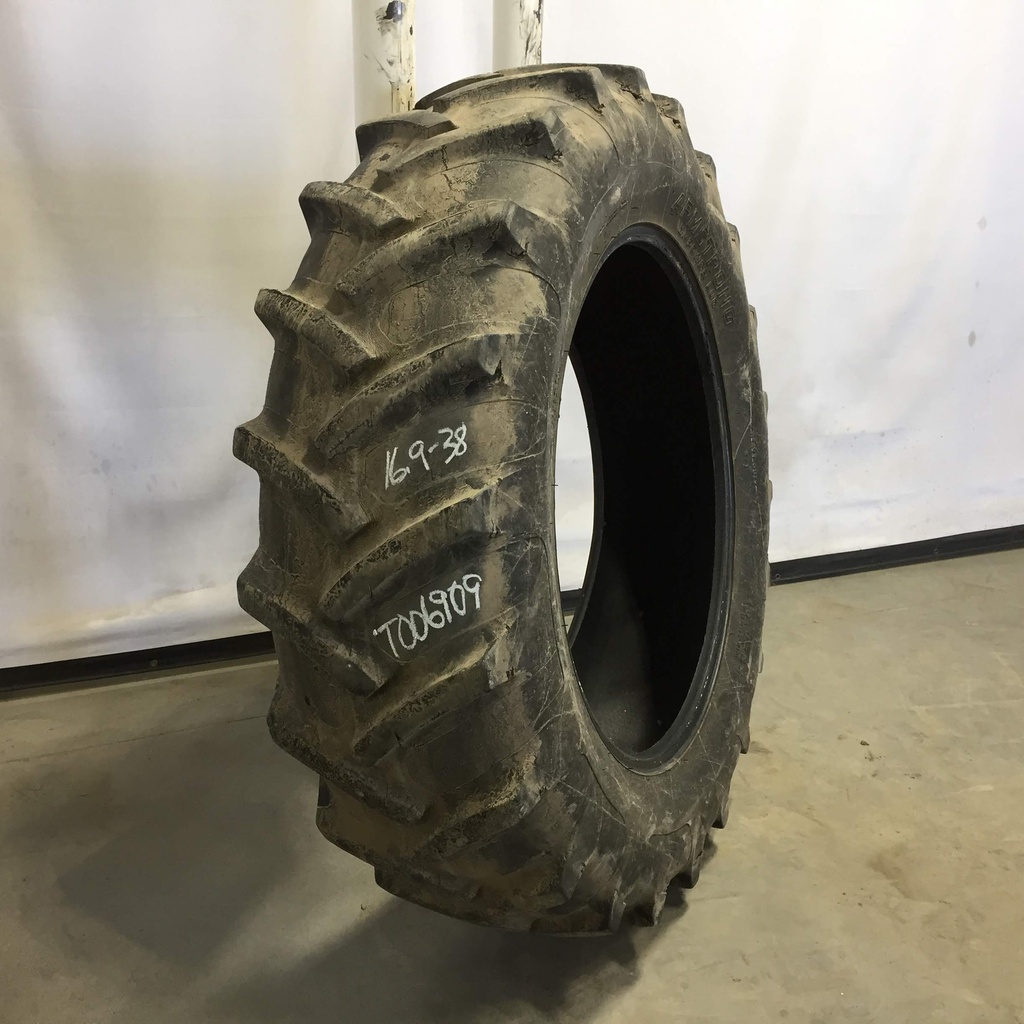 16.9/-38 Armstrong Hi Power Lug R-1, C (6 Ply) 55%