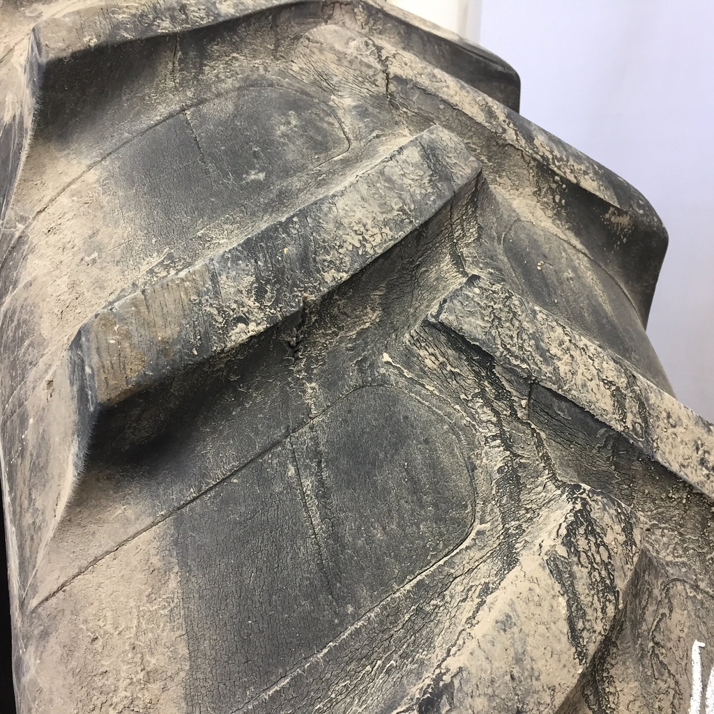 16.9/-38 Armstrong Hi Power Lug R-1, C (6 Ply) 55%