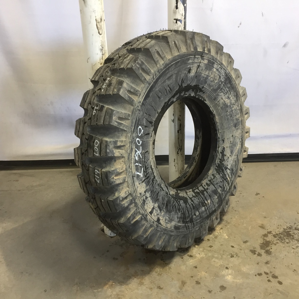 14.00/-20 Alliance 228 Cross Lug E-2, L (20 Ply) 99%
