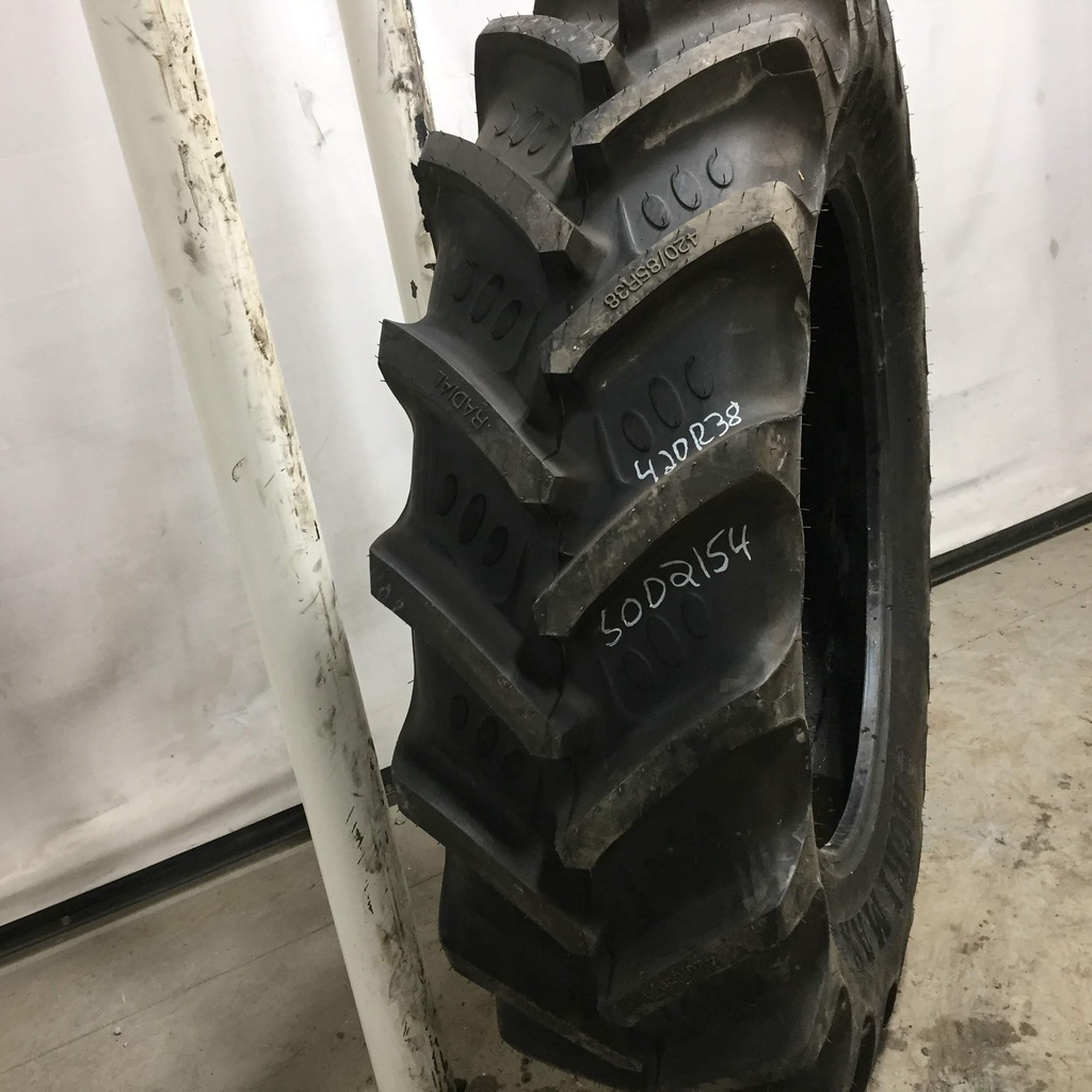 420/85R38 BKT Tires Agrimax RT 855 R-1W 144 A8 99%