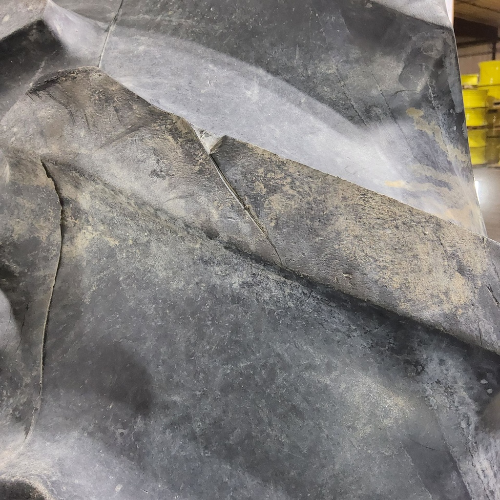 520/85R42 Firestone Radial All Traction 23 R-1 157A8/157B 65%