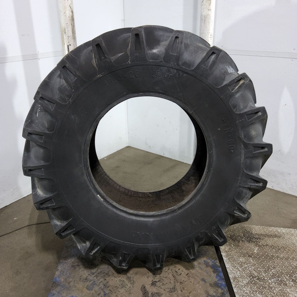 18.4-26 Starmaxx TR-60 R-1 F (12 Ply), 85%