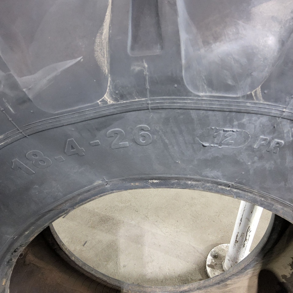 18.4-26 Starmaxx TR-60 R-1 F (12 Ply), 85%