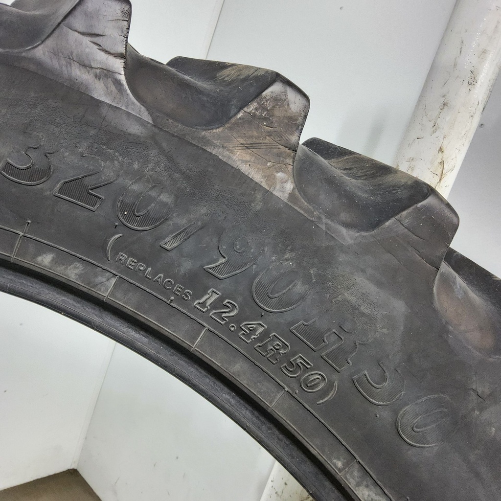 320/90R50 BKT Tires Agrimax RT 945 R-1W 150A8 70%