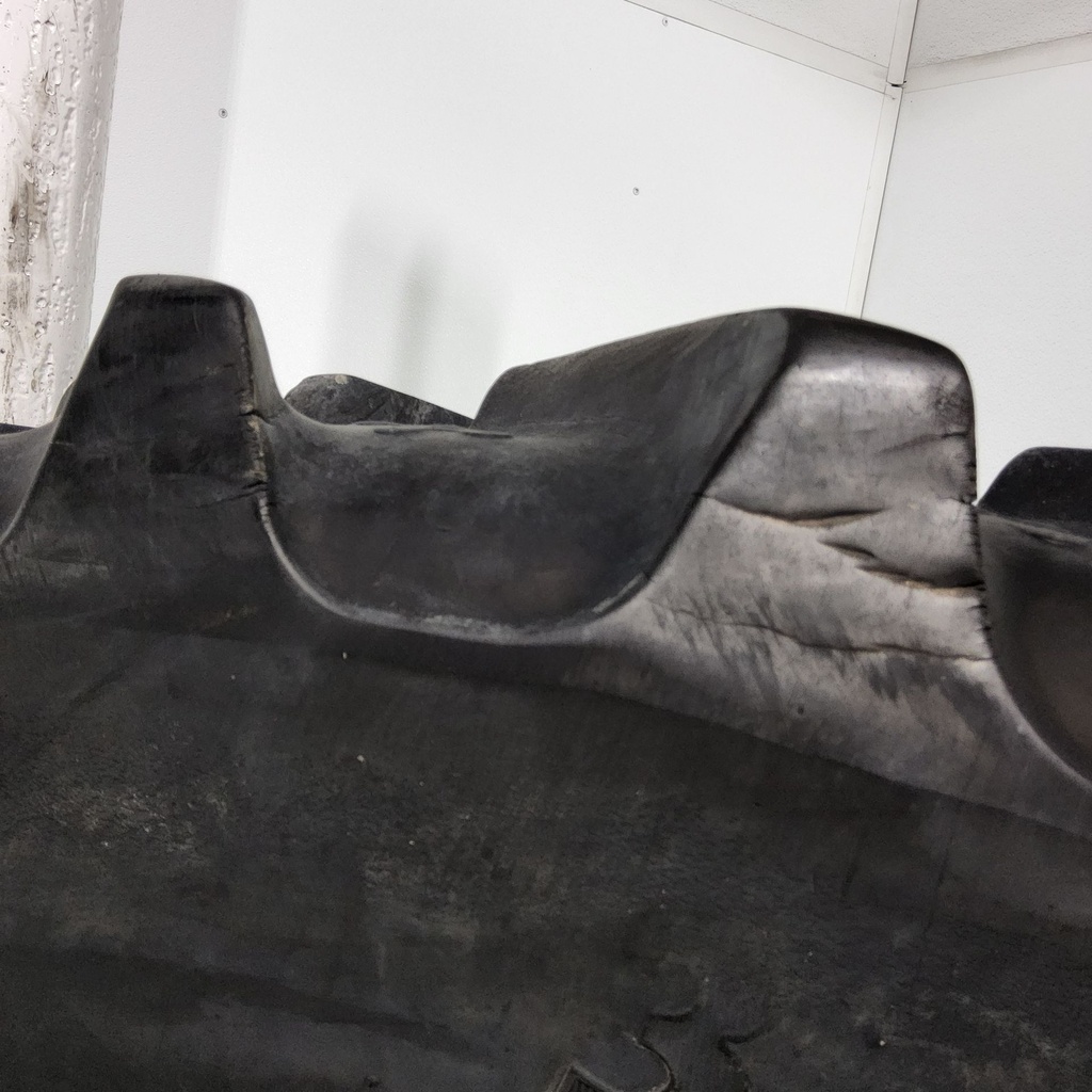 320/90R50 BKT Tires Agrimax RT 945 R-1W 150A8 70%