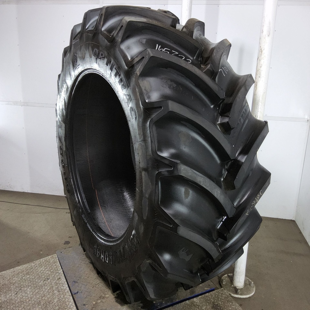 LSW710/60R46 Goodyear Farm Optitrac R-1W 174D 95%