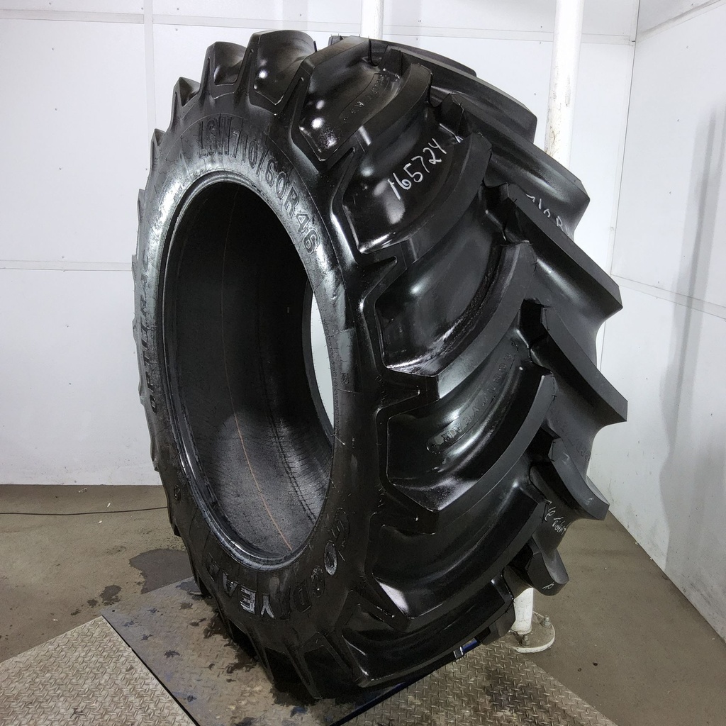 LSW710/60R46 Goodyear Farm Optitrac R-1W 174D 95%