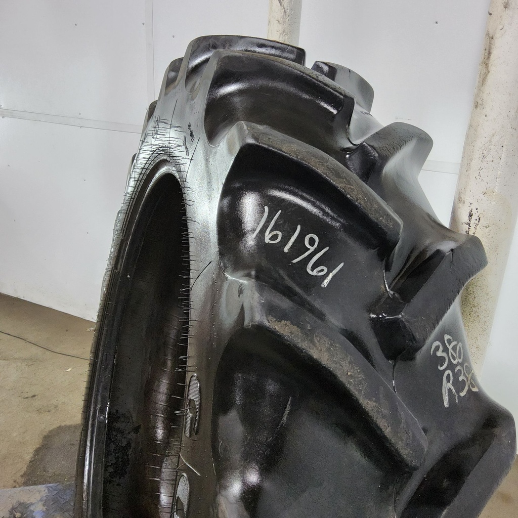 380/80R38 Goodyear Farm DT800 Super Traction R-1W 142A8 70%