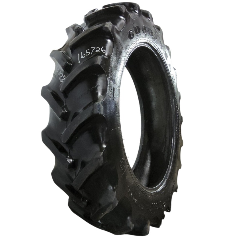 380/80R38 Goodyear Farm DT800 Super Traction R-1W 142A8 70%