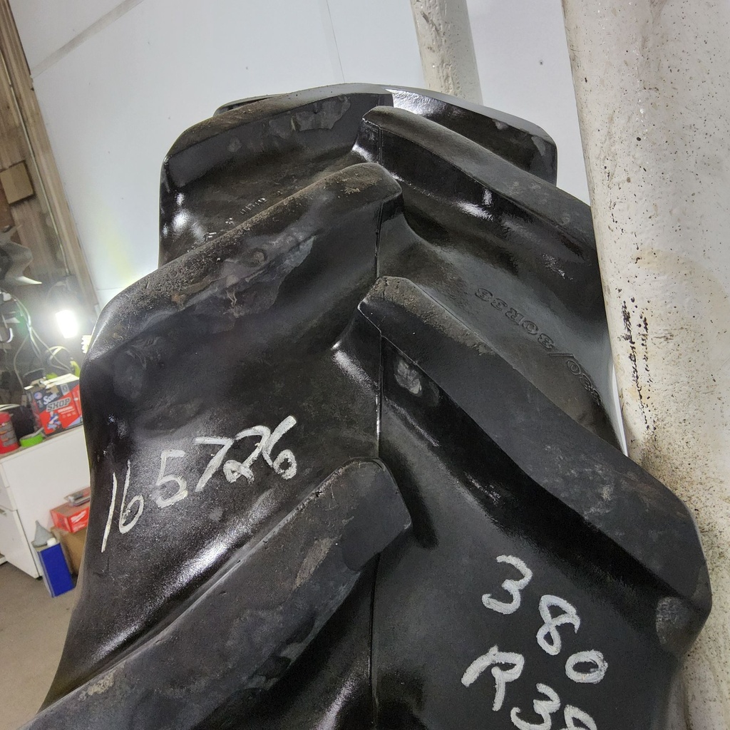 380/80R38 Goodyear Farm DT800 Super Traction R-1W 142A8 70%