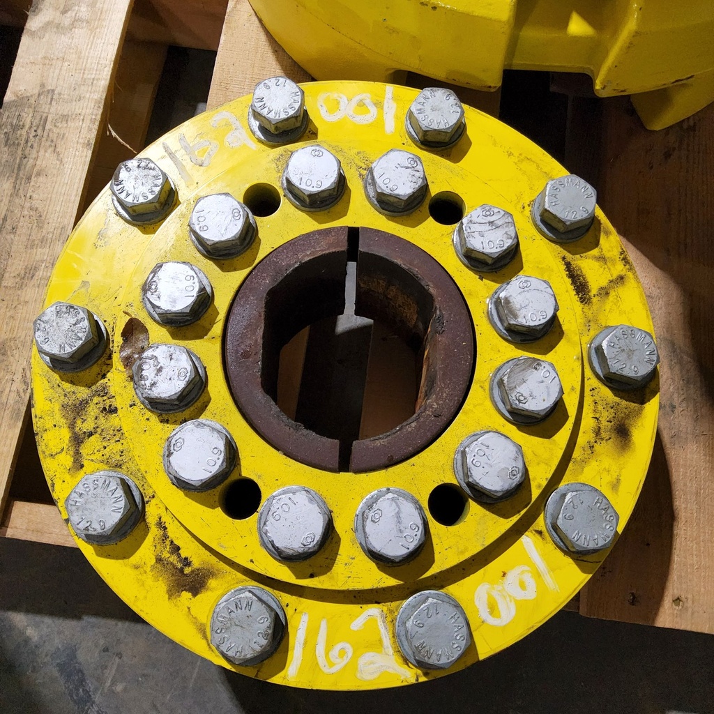 10-Hole Wedg-Lok OE Style, 4.72" (120.02mm) axle, John Deere Yellow