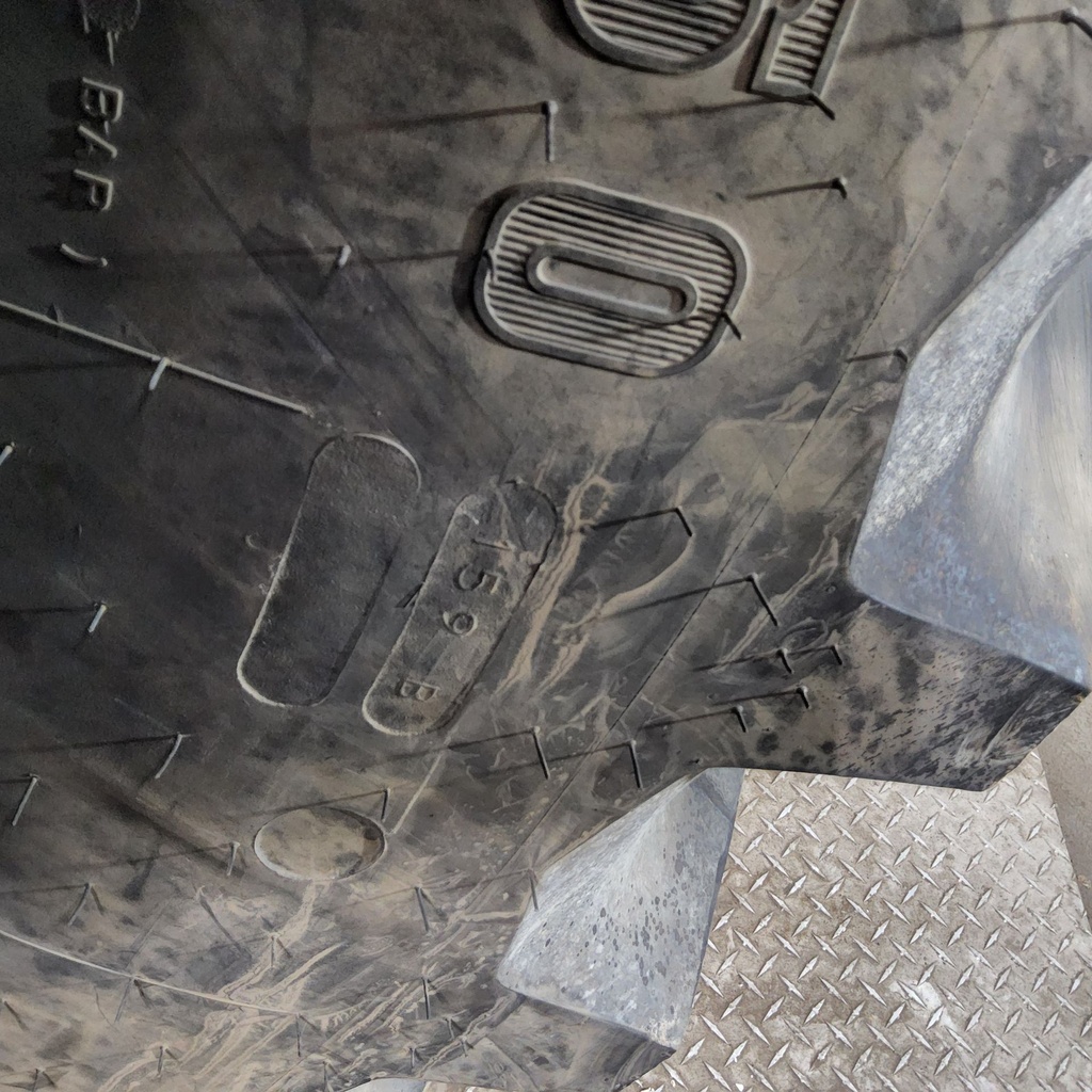 480/80R50 Firestone Radial Deep Tread 23 R-1W