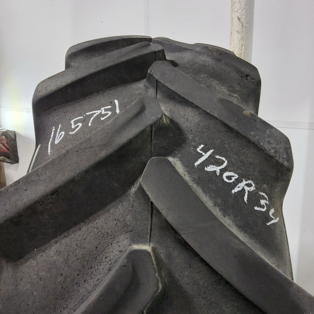 420/85R34 Goodyear Farm DT806 Optitrac R-1W 147B 55%