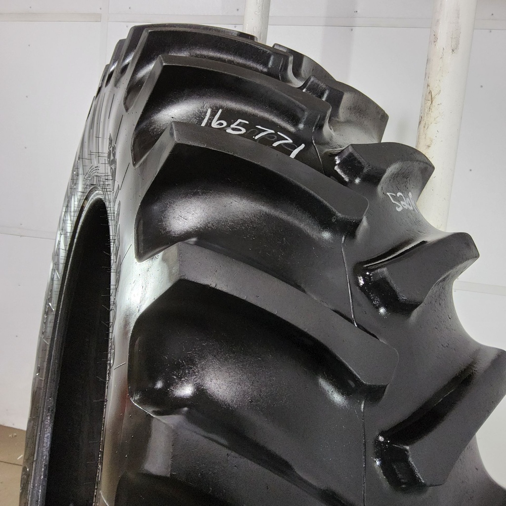 520/85R42 Firestone Radial All Traction 23 R-1 157A8/157B 90%