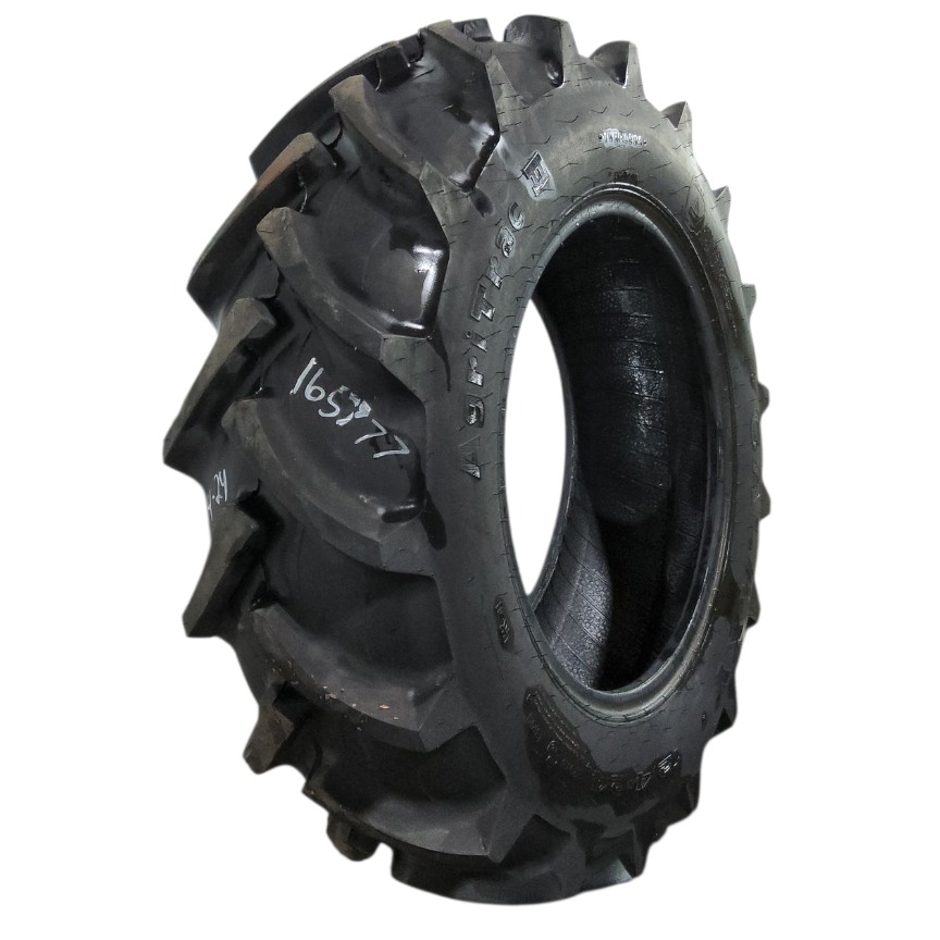 12.4-24 Galaxy Agri-Trac II R-1 D (8 Ply), 99%