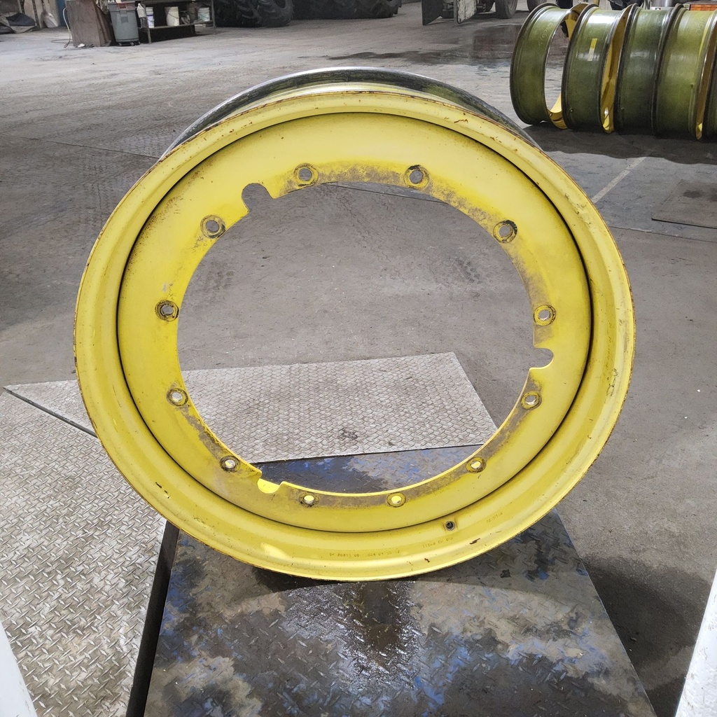 10"W x 42"D, John Deere Yellow 12-Hole Stub Disc , 1.5" Offset