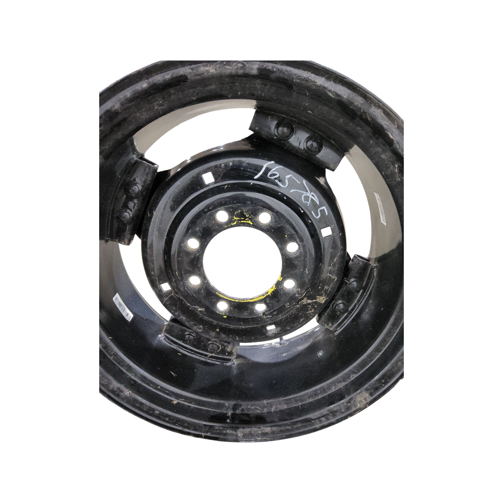 8-Hole Clamp/U-Clamp Style (groups of 2 bolts) Center for 24" Rim, Black