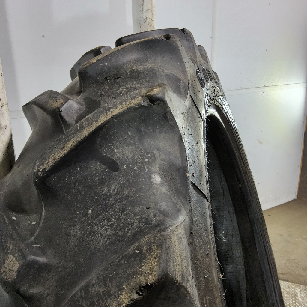 320/80R42 Goodyear Farm DT800 Super Traction R-1W 141A8 50%