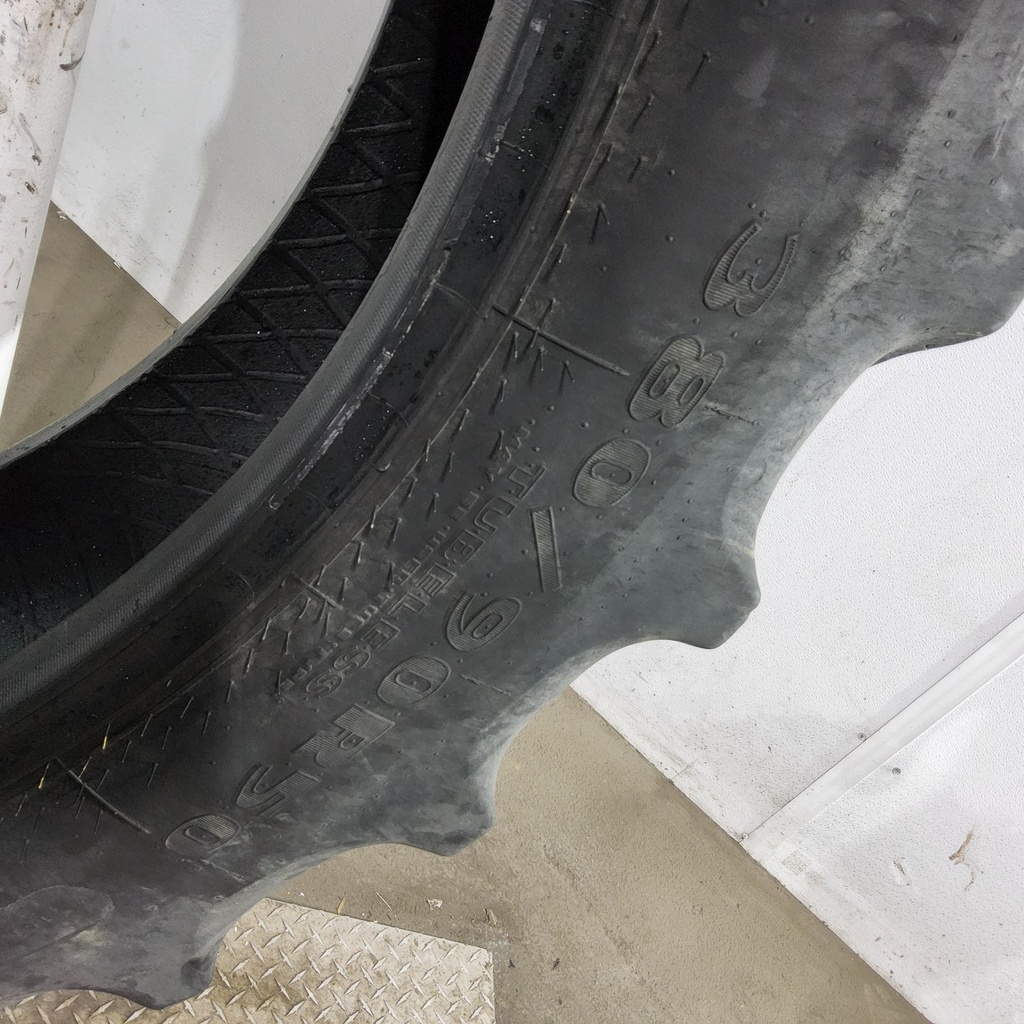 380/90R50 Goodyear Farm DT800 R-1W 151A8 60%