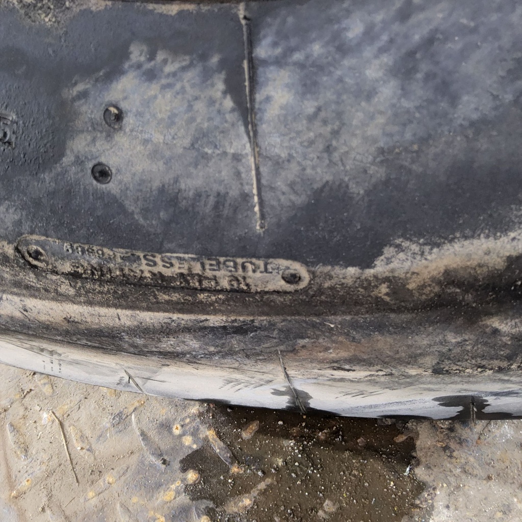 14L-16.1SL Armstrong Tru-Trac Multi-RIB F-2M E (10 Ply), 95%