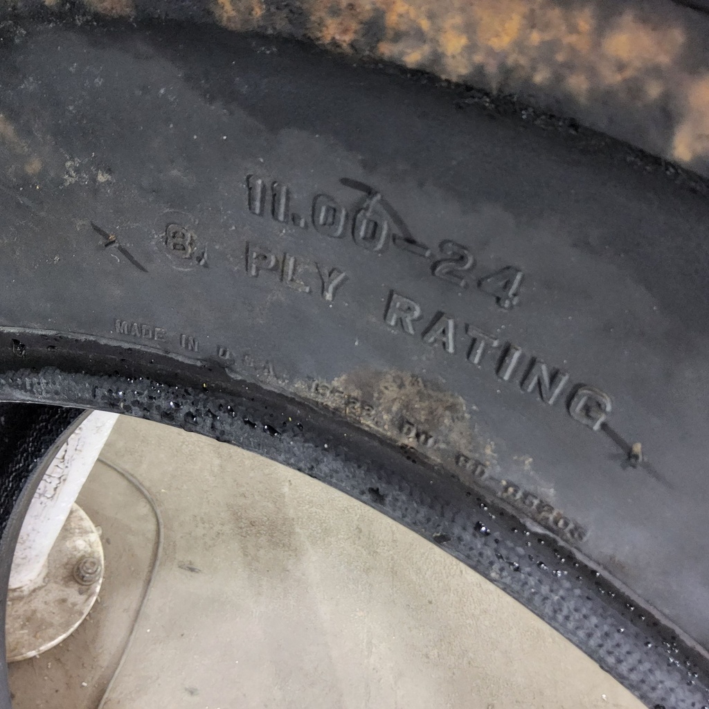 11.00-24 Firestone Champion Guide Grip HD 3-Rib F-2 D (8 Ply), 70%