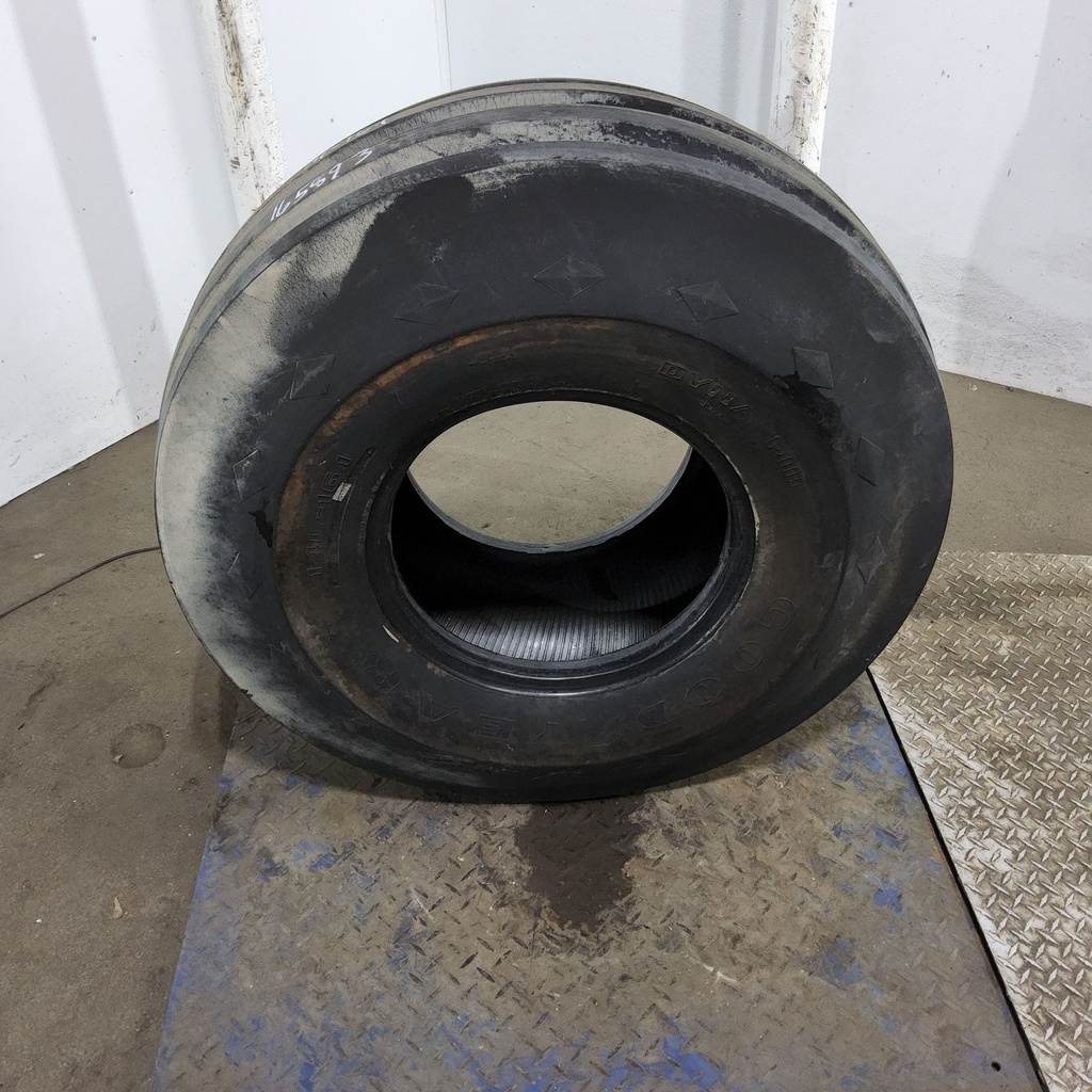 14L-16.1 Goodyear Farm Dyna Rib SL F-2M E (10 Ply), 95%