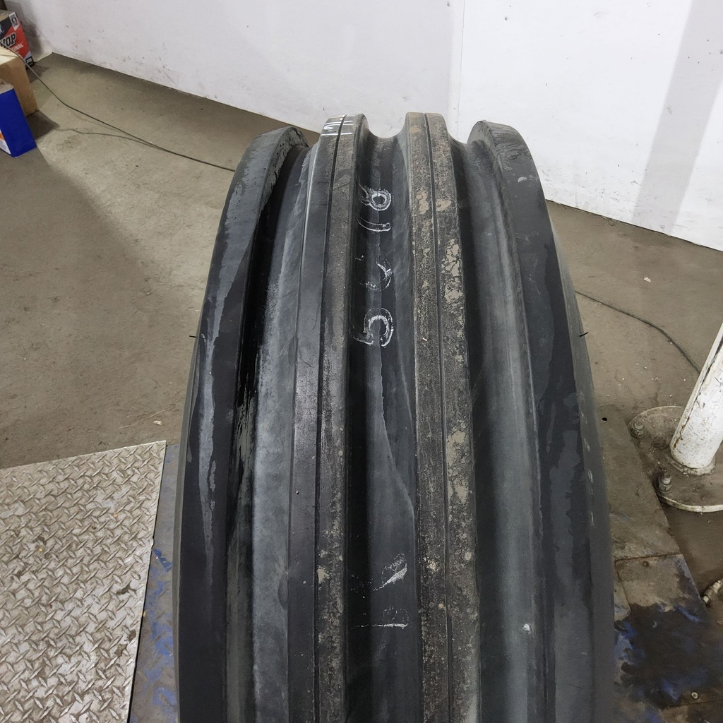 14L-16.1 Power Grip Rib F-2 E (10 Ply), 90%