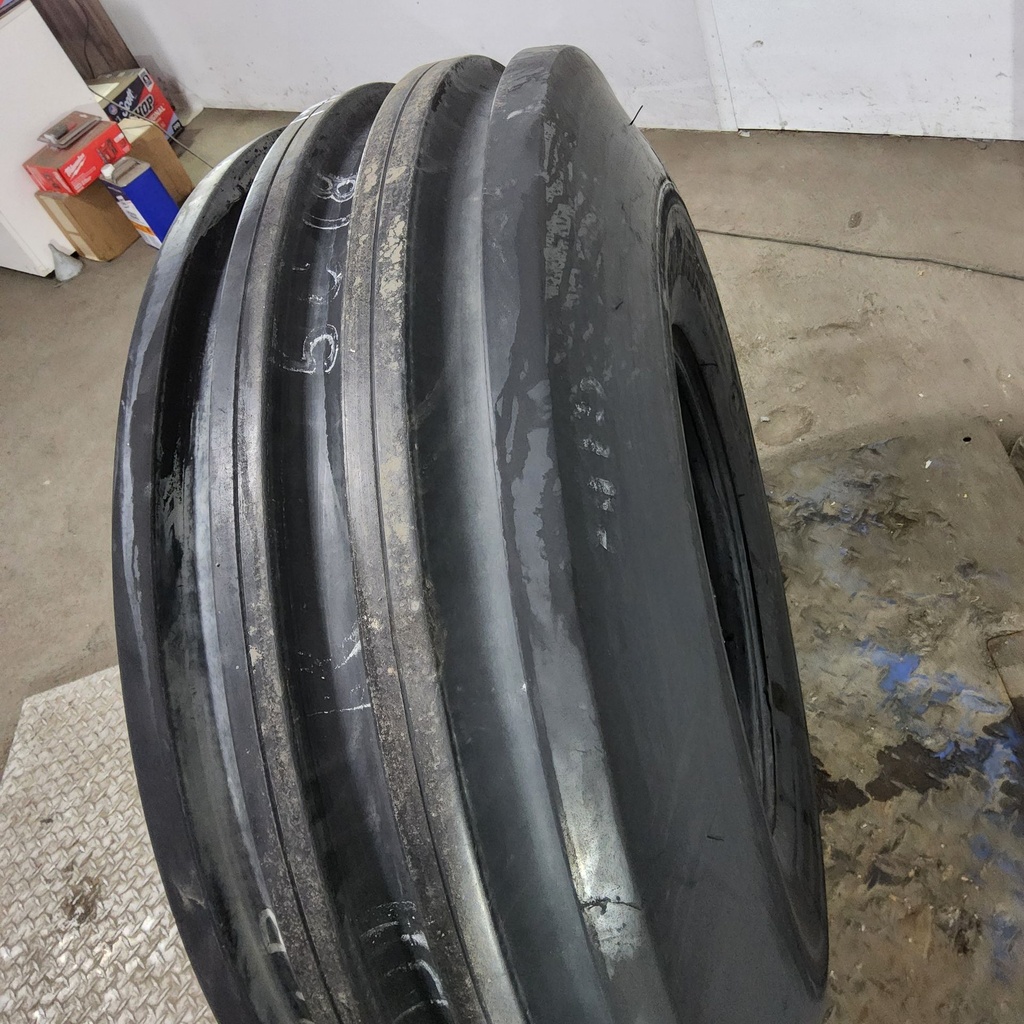 14L-16.1 Power Grip Rib F-2 E (10 Ply), 90%