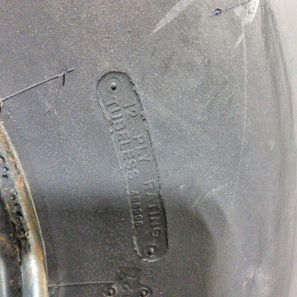 11.00-16SL Titan Farm Tru-Trac Multi-Rib 4-Rib F-2M F (12 Ply), 85%