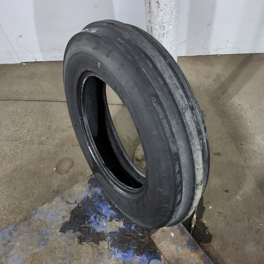 5.50-16SL Titan Farm Tru-Trac 3-Rib F-2 B (4 Ply), 65%