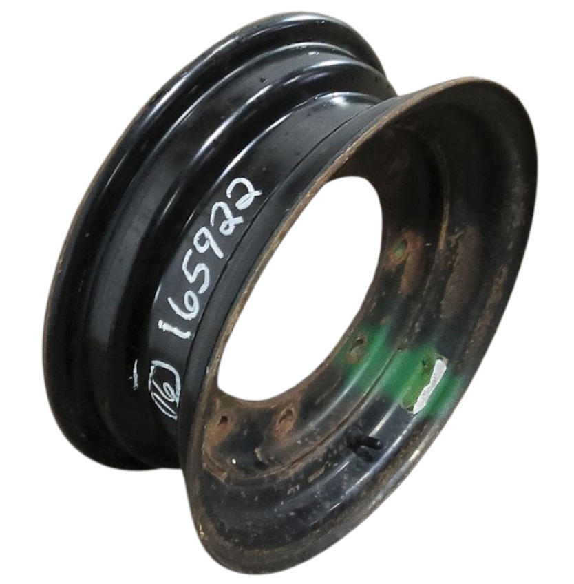 5.5"W x 16"D, Black 8-Hole Implement , 0.12" Offset