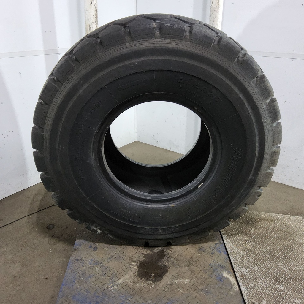20.5R25 Bridgestone VMT V-Steel M-Traction L-3 D (8 Ply), 60%