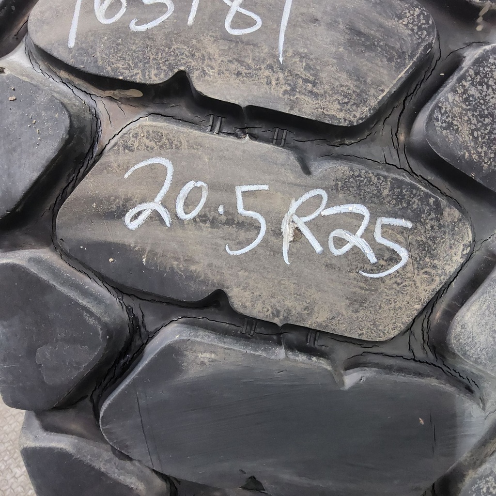 20.5R25 Bridgestone VMT V-Steel M-Traction L-3 D (8 Ply), 60%