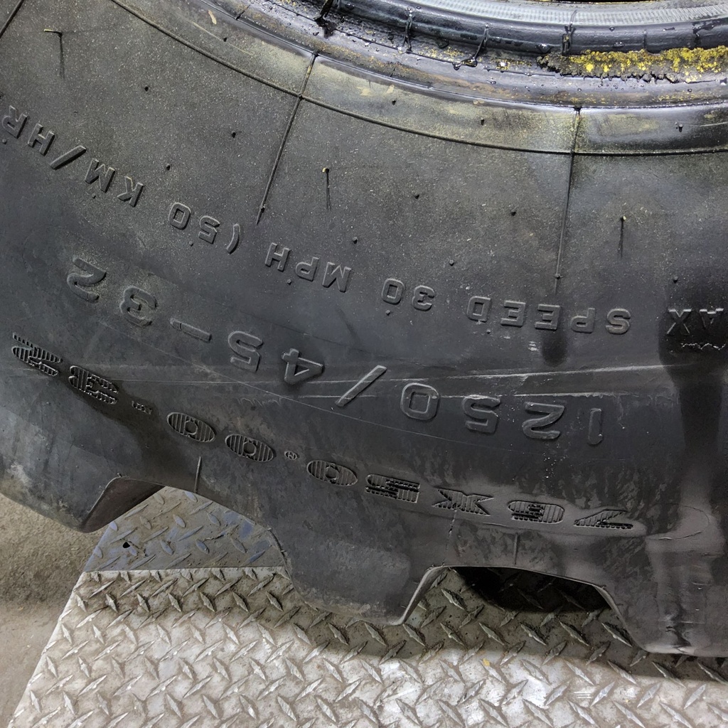 1250/45-32 Firestone Flotation 23 DT R-1W H (16 Ply), 177B 75%