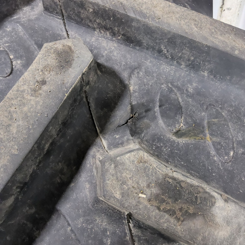 480/70R30 BKT Tires Agrimax RT 765 R-1W 141D 85%