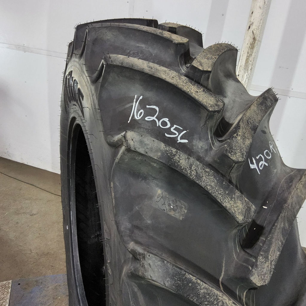 520/85R42 Mitas AC85 Radial R-1W 162A8 99%