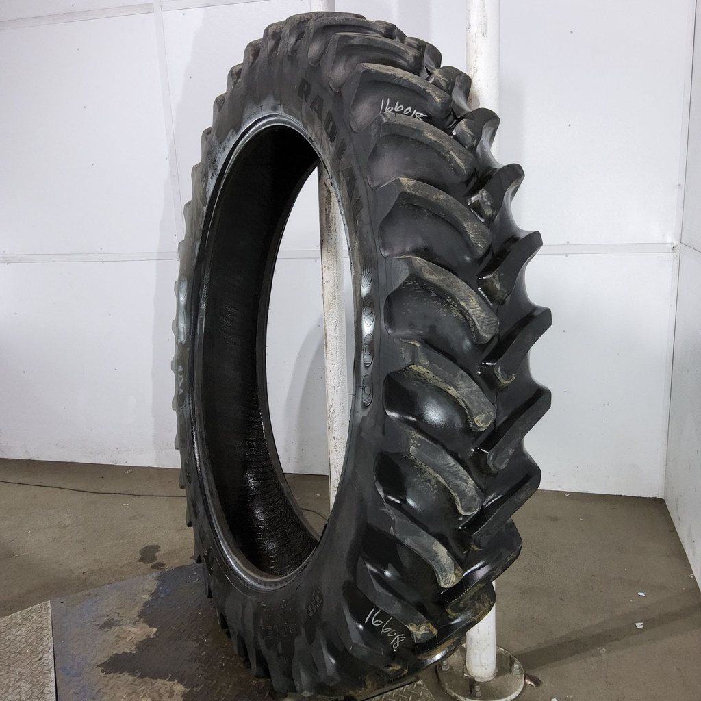 380/90R54 Firestone Radial 9000 R-1W 152A8/152B 70%