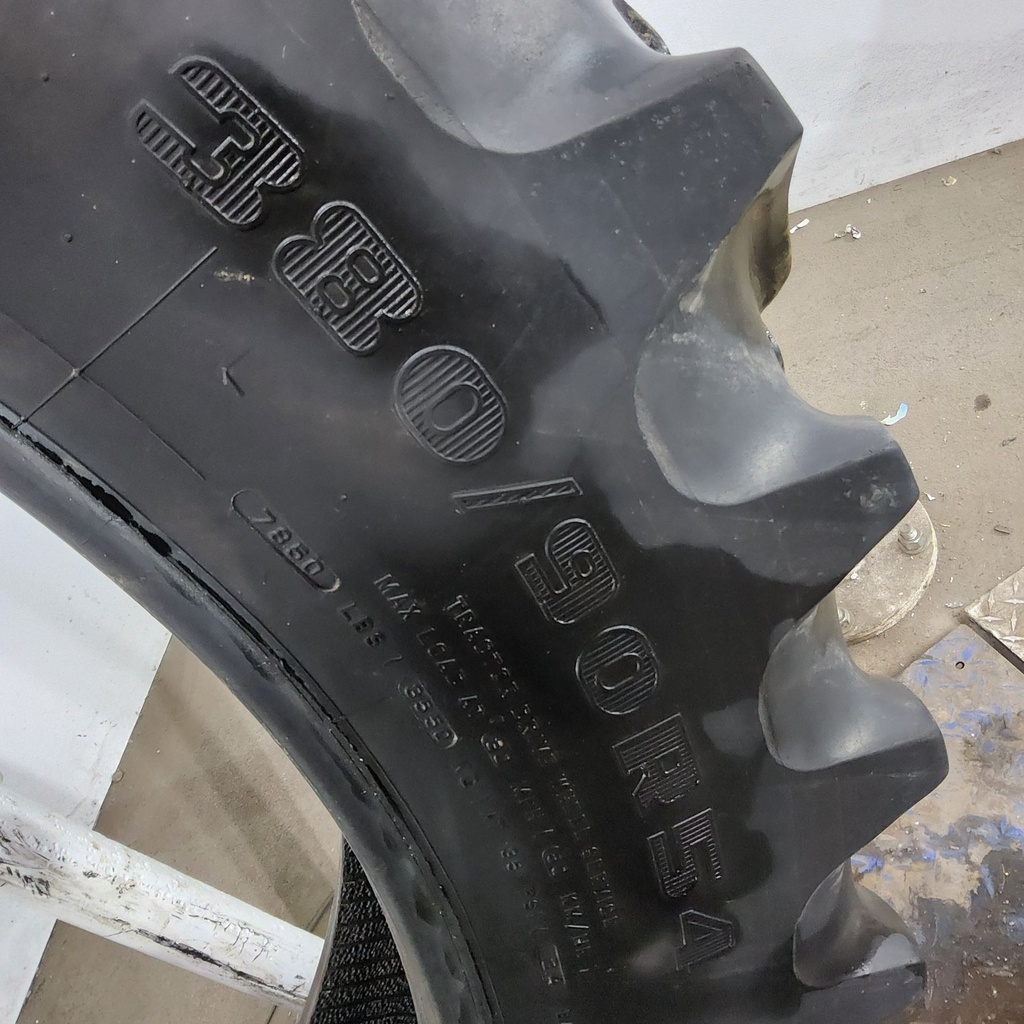 380/90R54 Firestone Radial 9000 R-1W 152A8/152B 70%