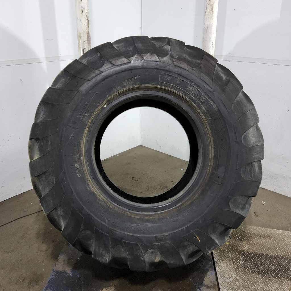 20.5-25 Galaxy Power Traction Grader-Loader L-2 H (16 Ply), 65%