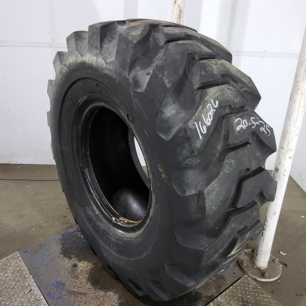 20.5-25 Firestone Super Ground Grip LD E-2/L-2 F (12 Ply), 85%