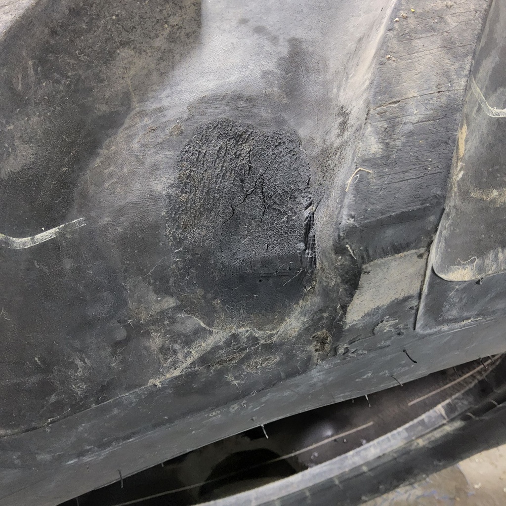 445/70R24 Continental AC70 Radial  R-1W 151G 70%