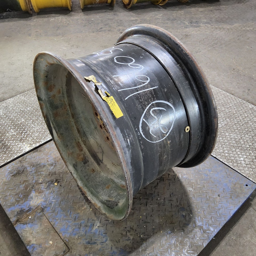 17"W x 25"D, Cat Yellow 14-Hole 3 Piece Formed Plate , -1.75" Offset