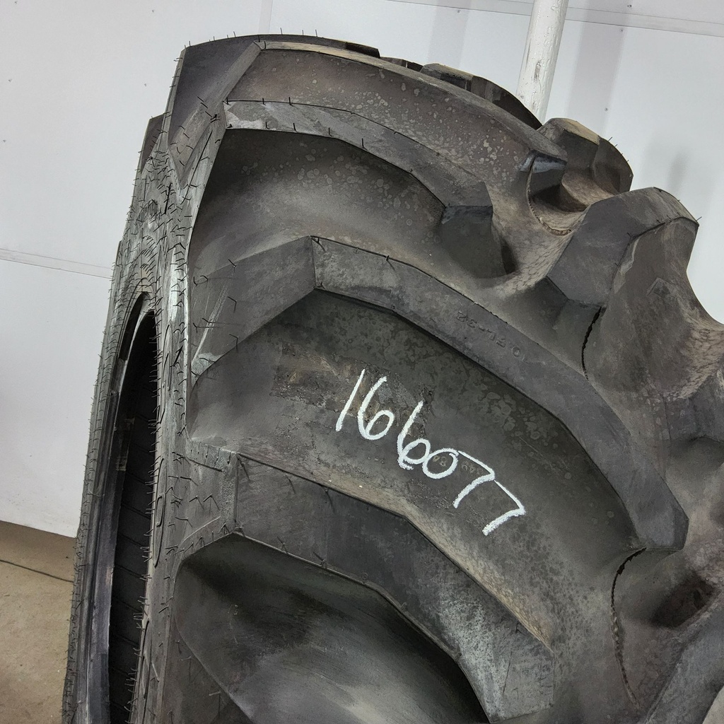 30.5L-32 Goodyear Farm Dyna Torque II R-1 G (14 Ply), 99%