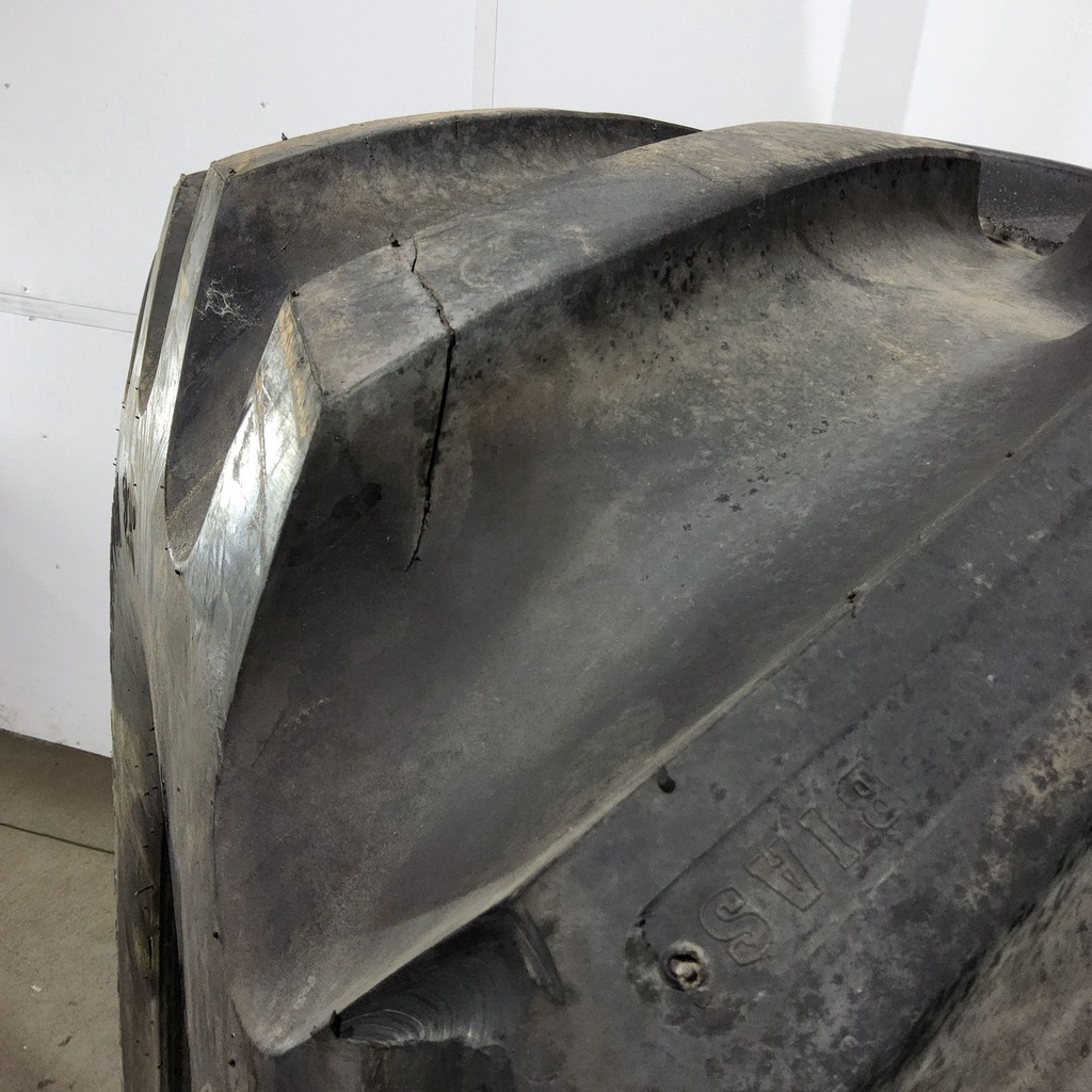 30.5L-32 Firestone Super All Traction 23 R-1 G (14 Ply), 90%