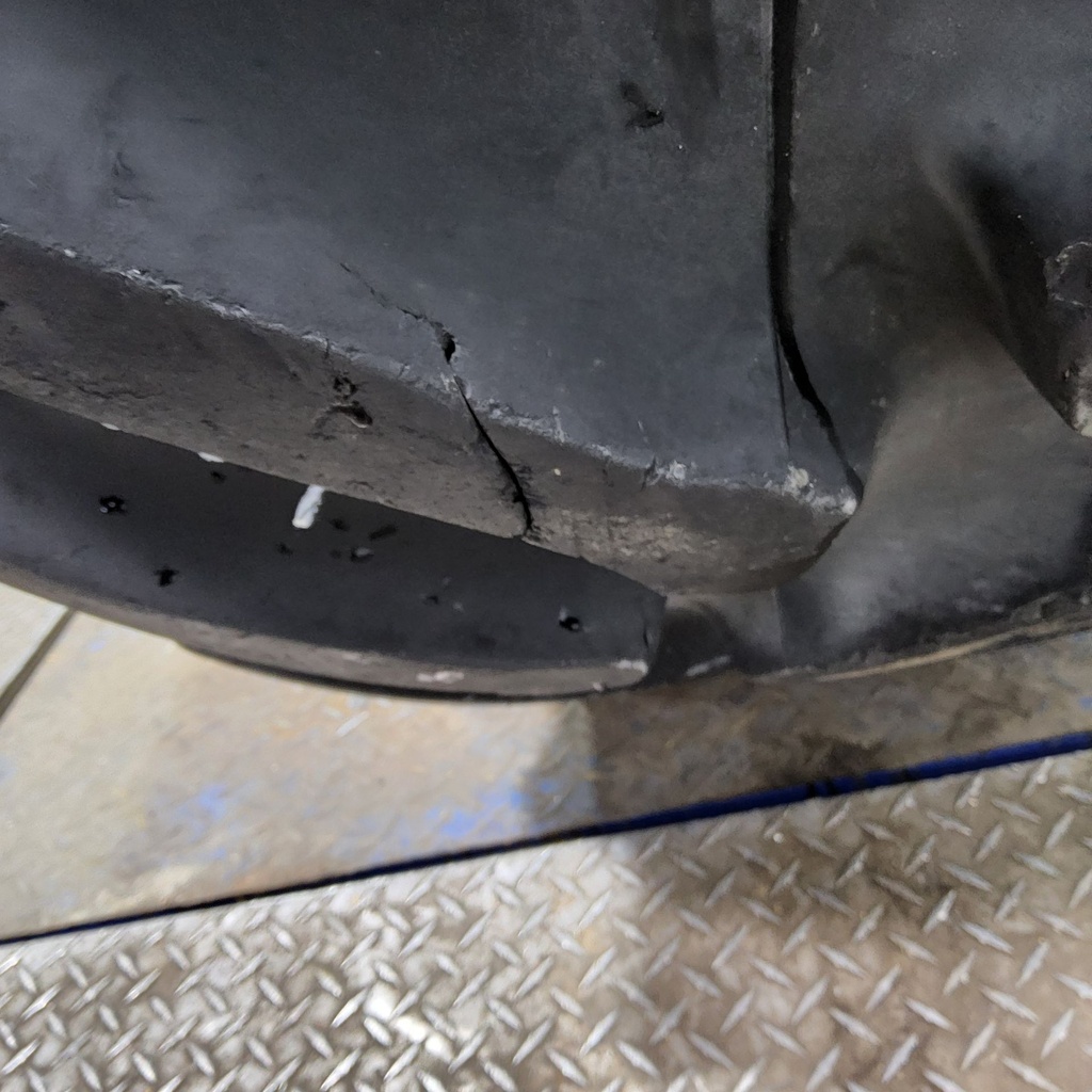 20.8R38 Titan Farm Hi Traction Lug Radial R-1 147A8 70%