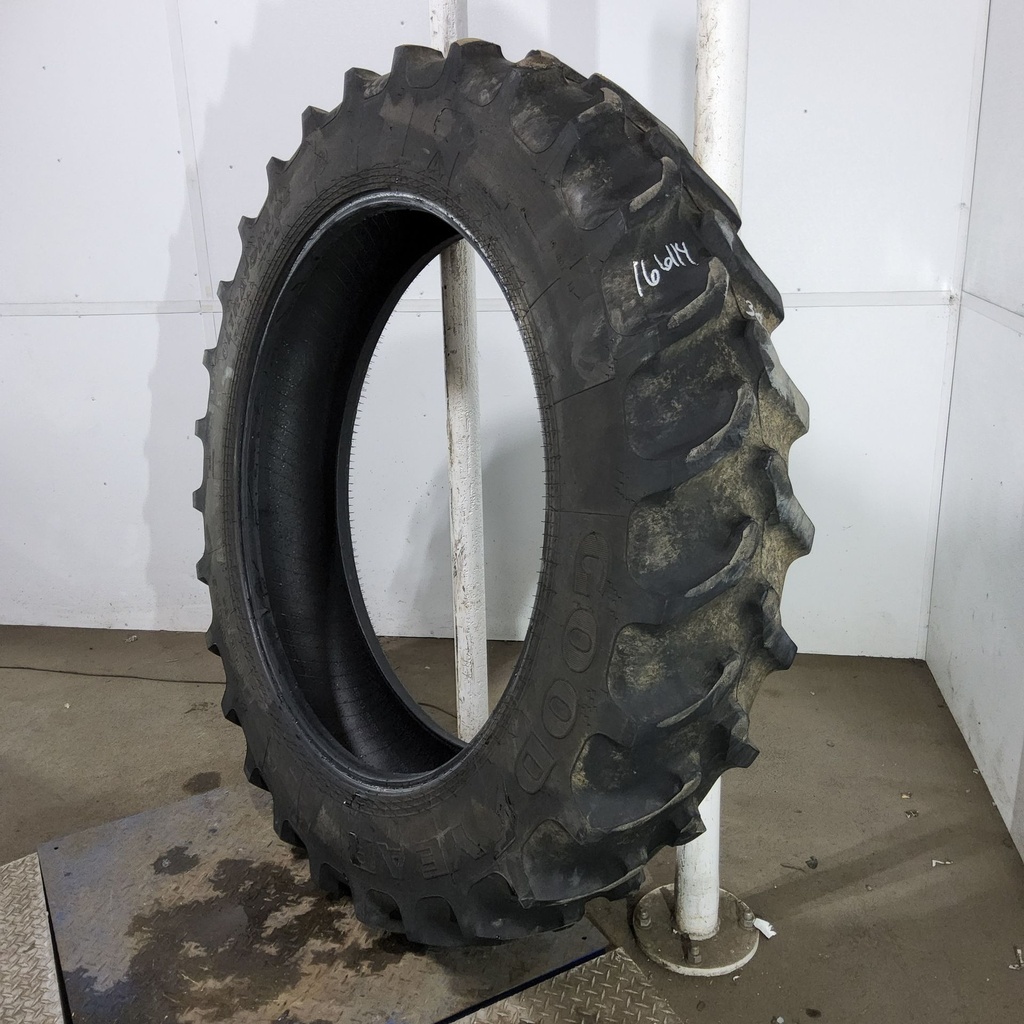 380/90R46 Goodyear Farm UltraTorque Radial R-1 159B 55%